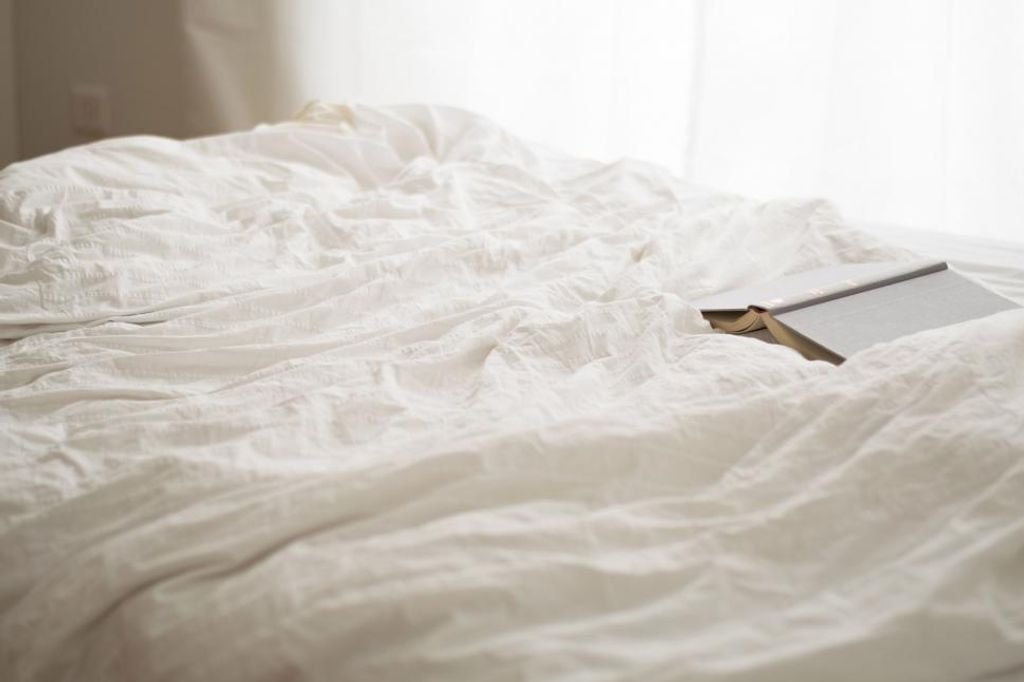Are Linen Sheets Worth the Investment? Find Out Here 1 Are Linen Sheets Worth the Investment? Find Out Here